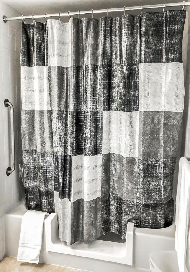 Short Term Rentals At The Park At Trowbridge Senior Community Southfield Zewnętrze zdjęcie