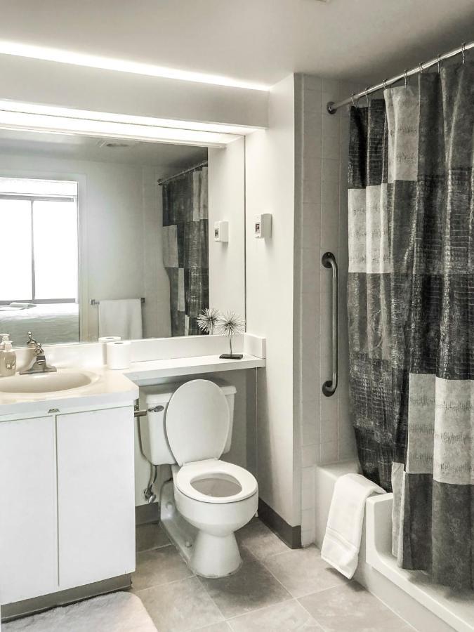 Short Term Rentals At The Park At Trowbridge Senior Community Southfield Zewnętrze zdjęcie