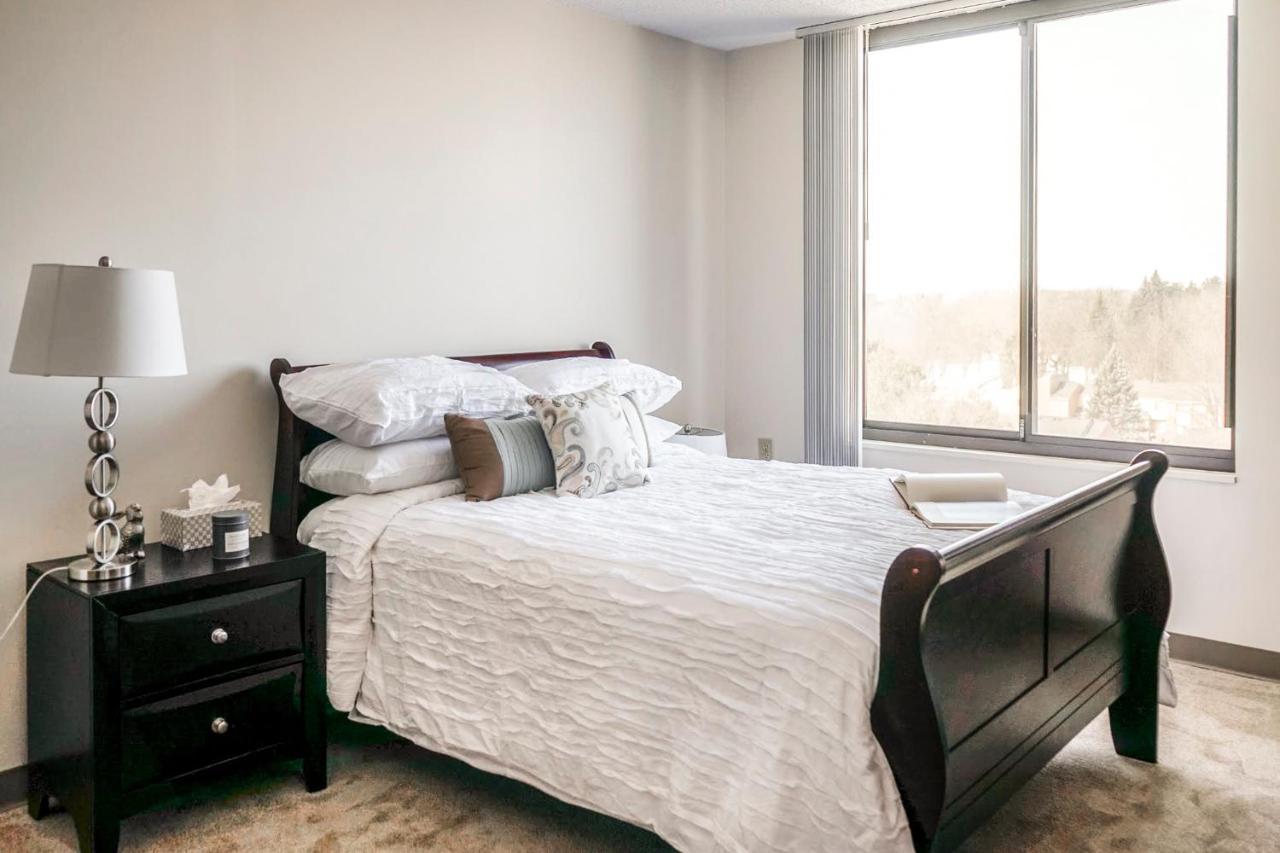 Short Term Rentals At The Park At Trowbridge Senior Community Southfield Zewnętrze zdjęcie