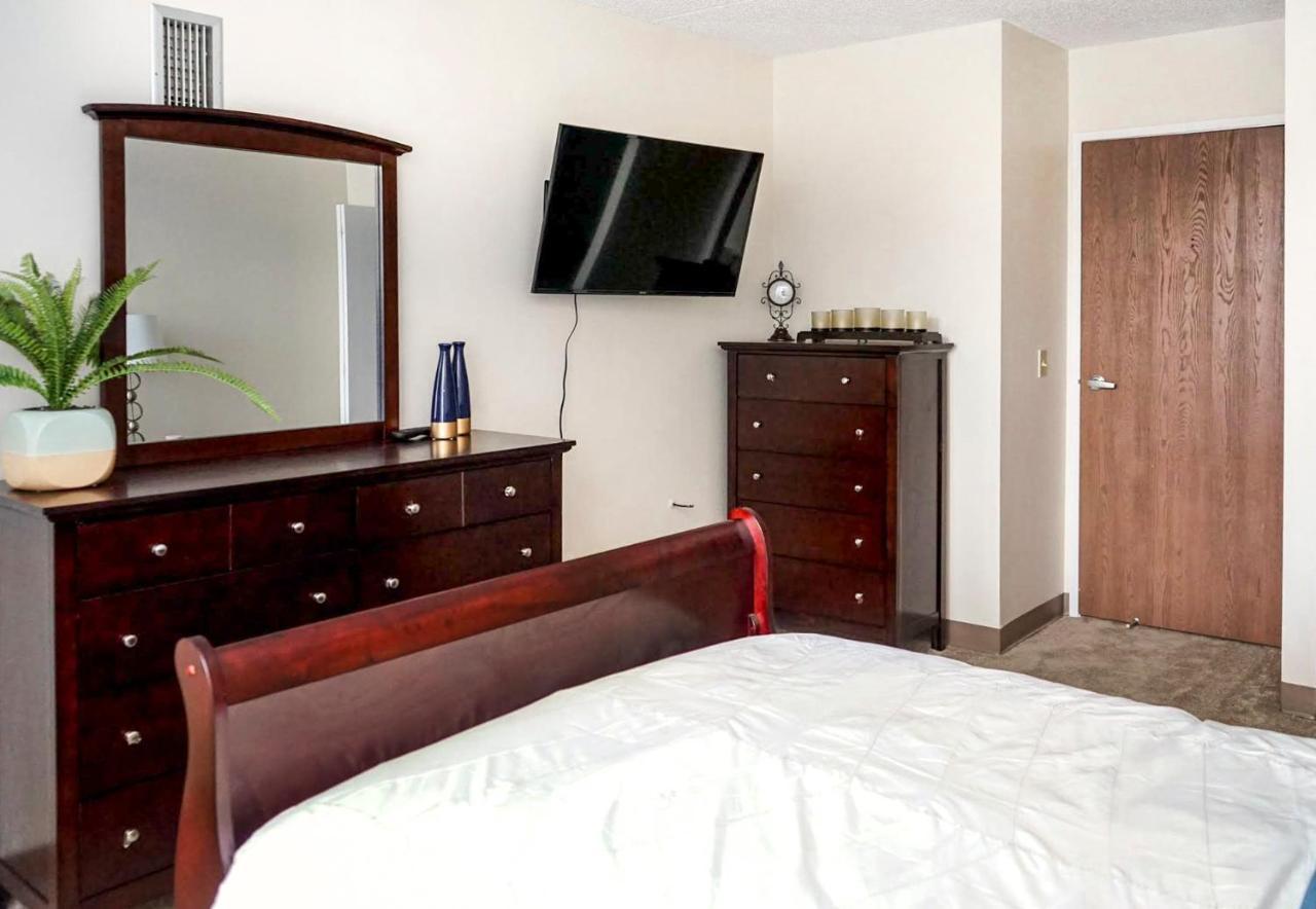 Short Term Rentals At The Park At Trowbridge Senior Community Southfield Zewnętrze zdjęcie